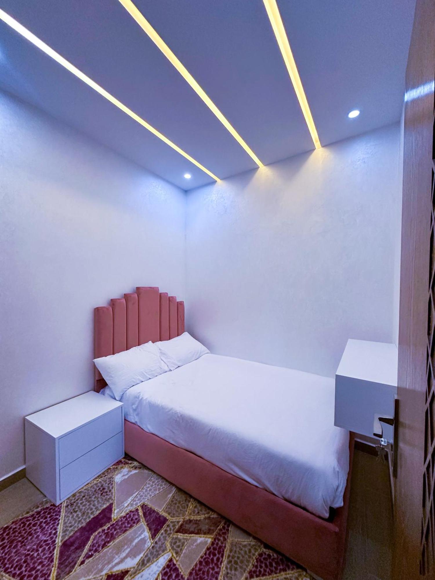 Veluxa - Luxury Holiday Homes - Centric Flat Танжер Экстерьер фото