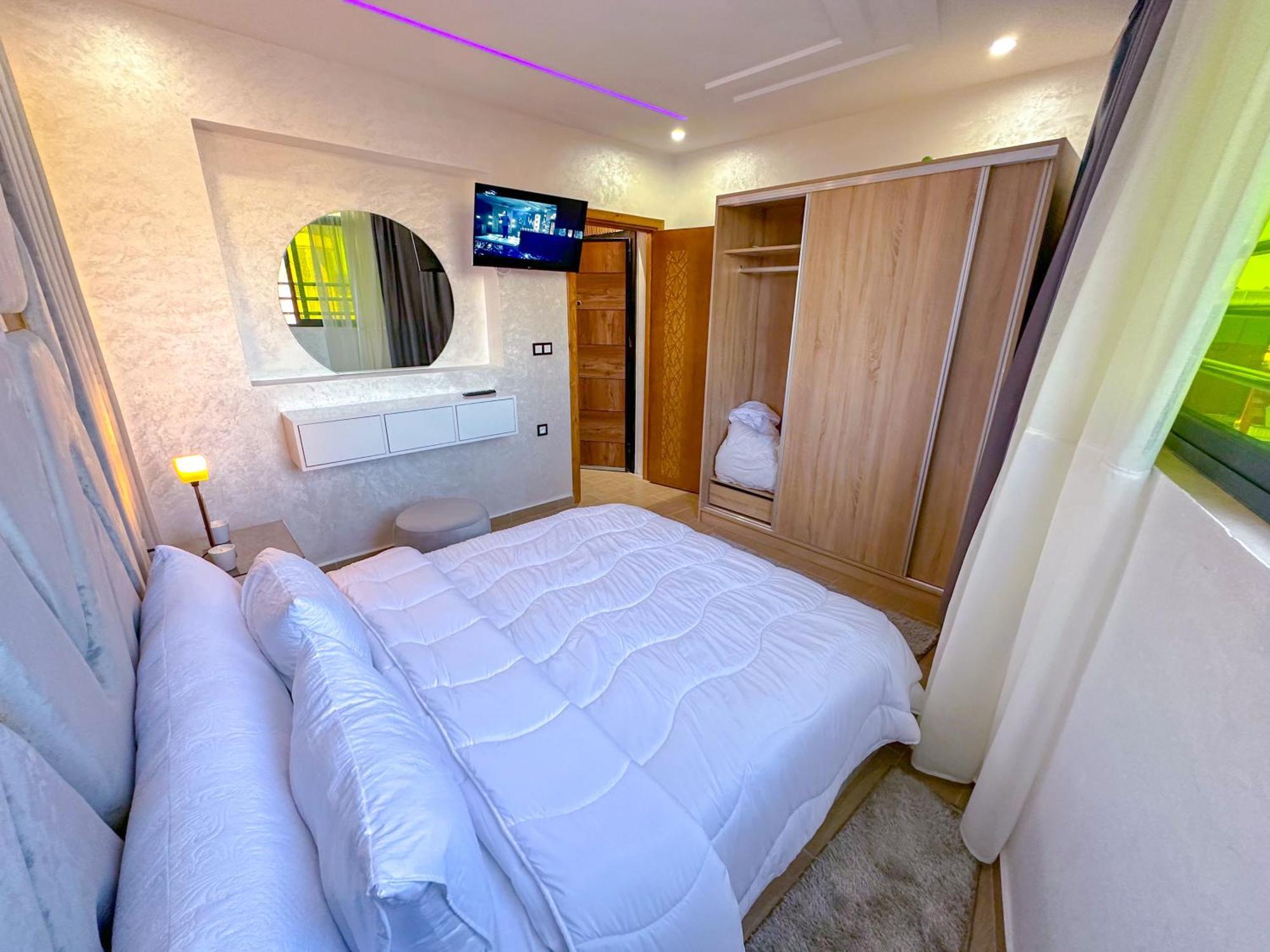 Veluxa - Luxury Holiday Homes - Centric Flat Танжер Экстерьер фото