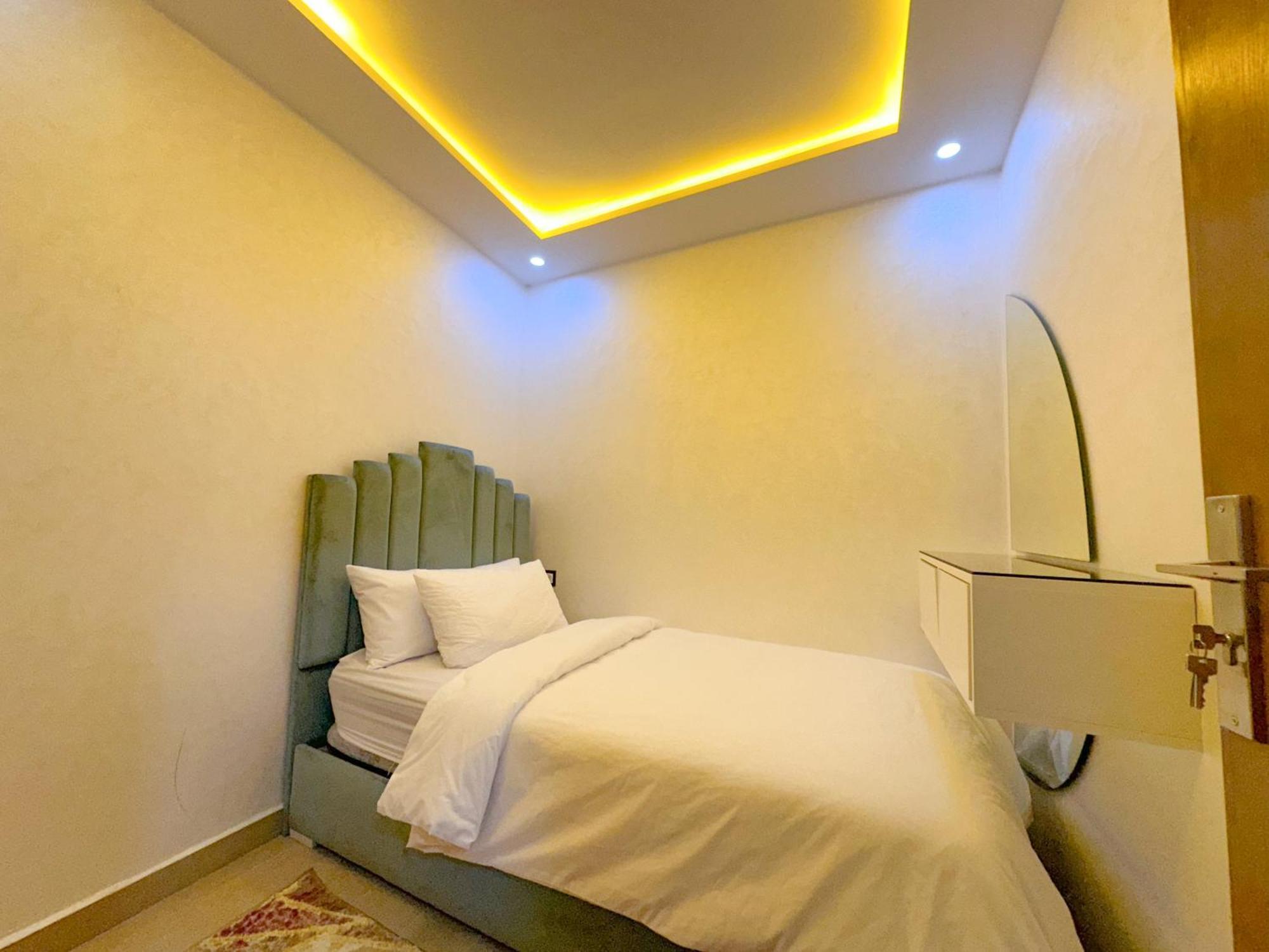 Veluxa - Luxury Holiday Homes - Centric Flat Танжер Экстерьер фото